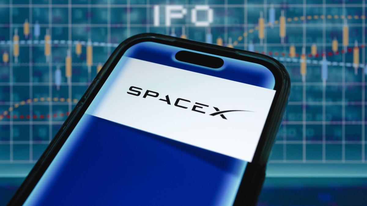 Acțiunile SpaceX au scăzut sub prețul din IPO. Investitorii așteaptă testul Starship
