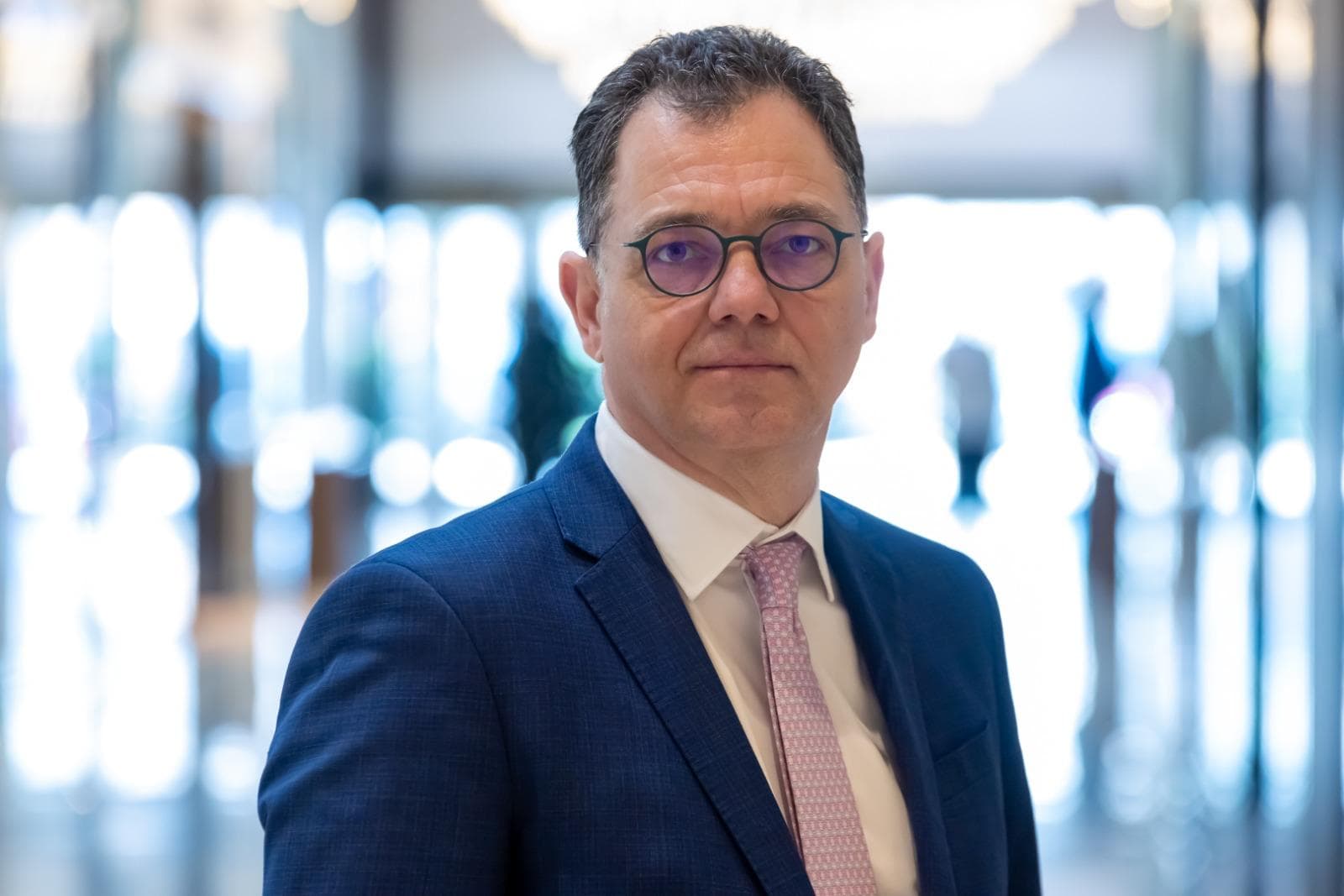 Ștefan Radu Oprea avertizează asupra degradării situației economice: România are nevoie de o strategie pentru competitivitate