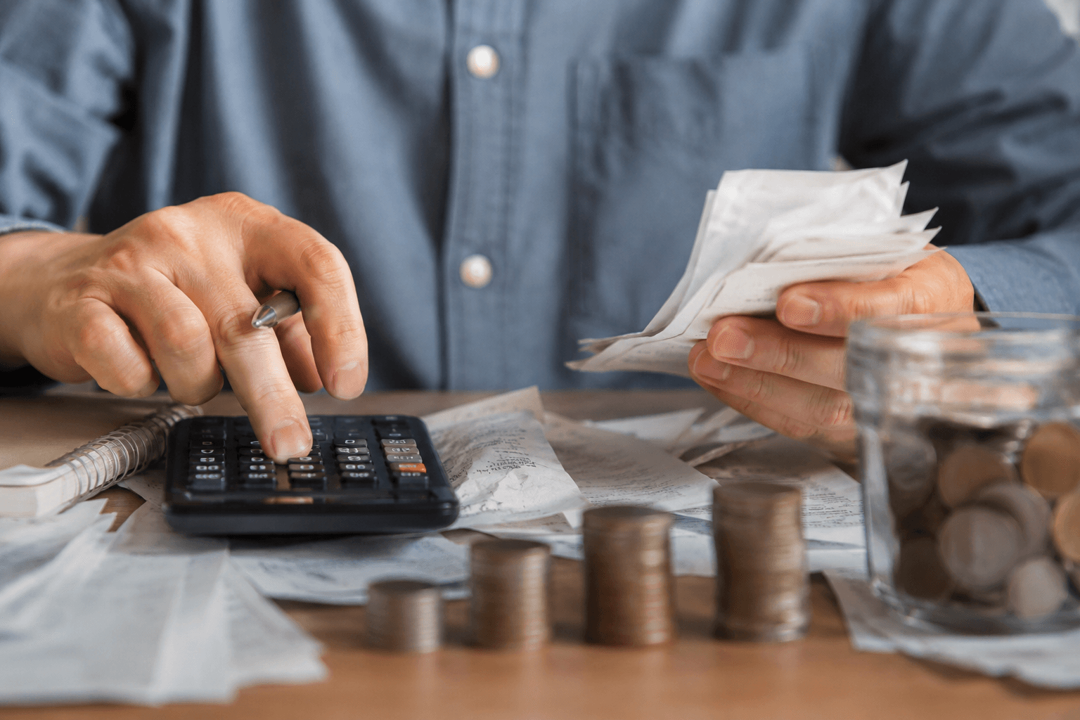 Cine este cel mai mare restanțier la întreținere din România. Potrivit unui specialist, datoriile ar ajunge la milioane de euro