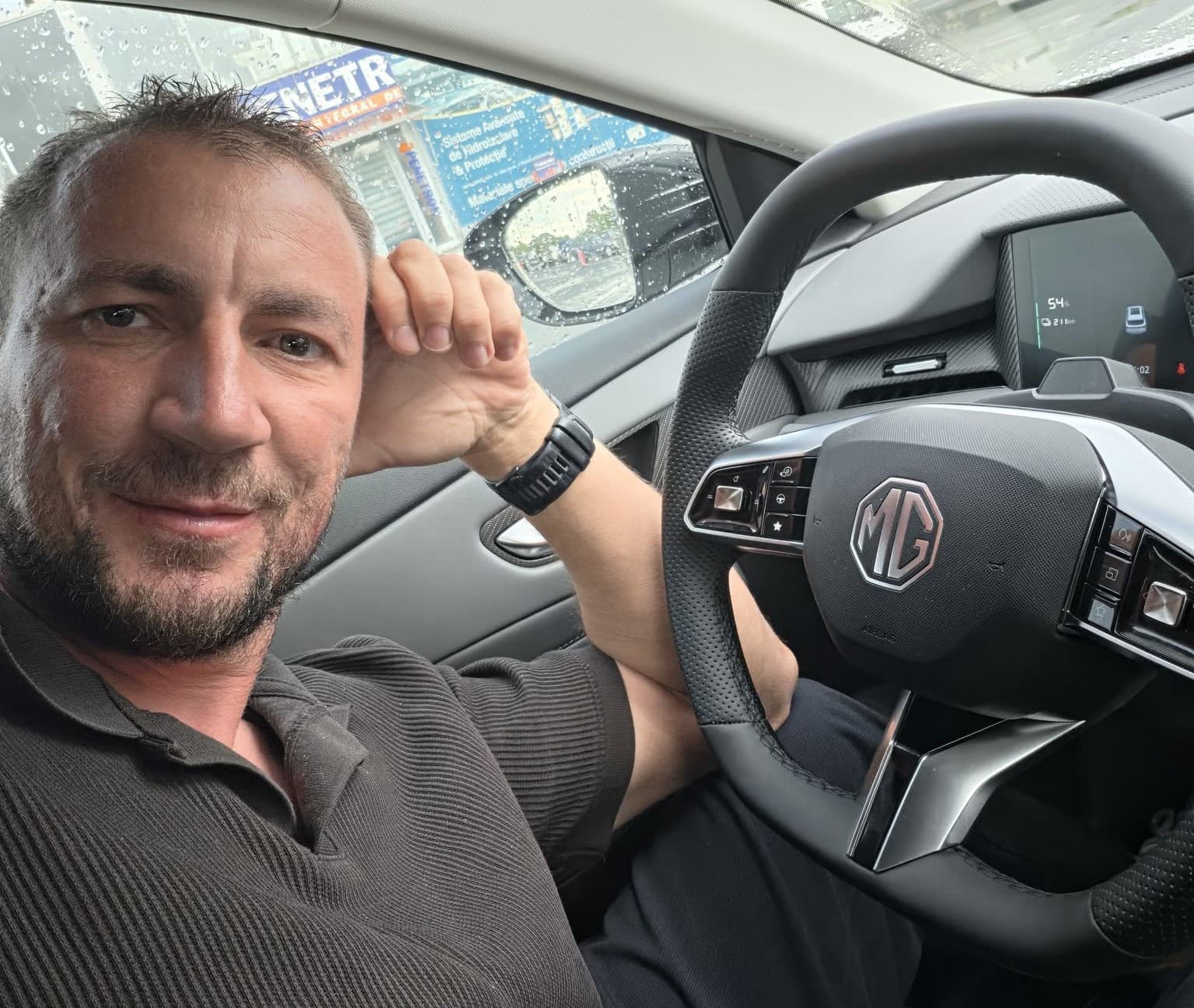 Marian Godină, audiat la IPJ Brașov: „Dacă nu postez în două ore, înseamnă m-au pus pe cursă”