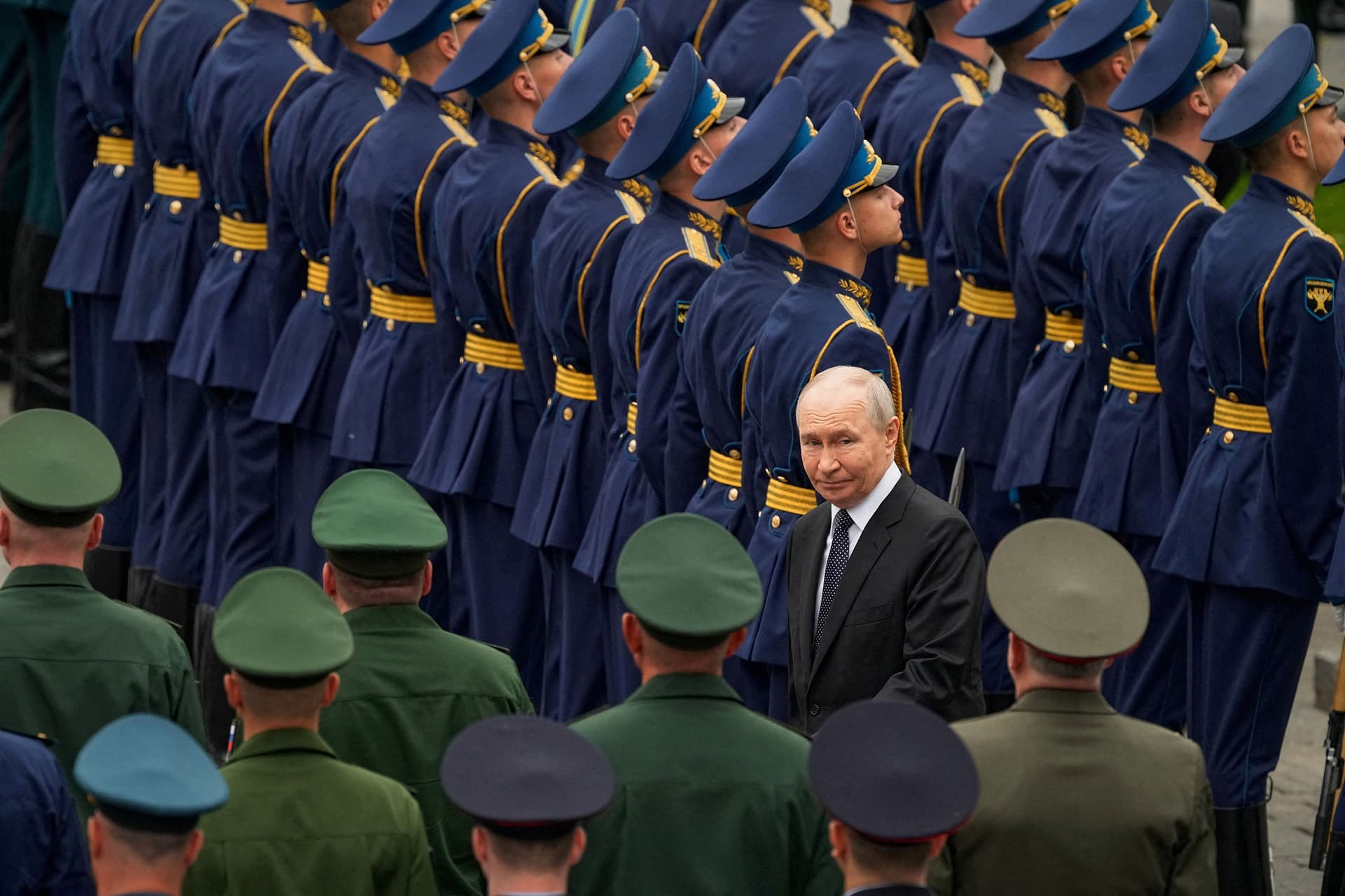 Rusia avertizează NATO: „Arctica devine un punct de risc pentru o confruntare militară”