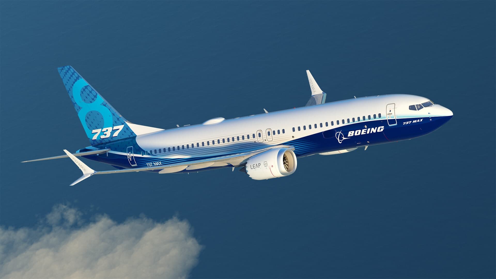 TAROM preia primul Boeing 737 MAX. Aeronava va purta numele lui Mircea Lucescu