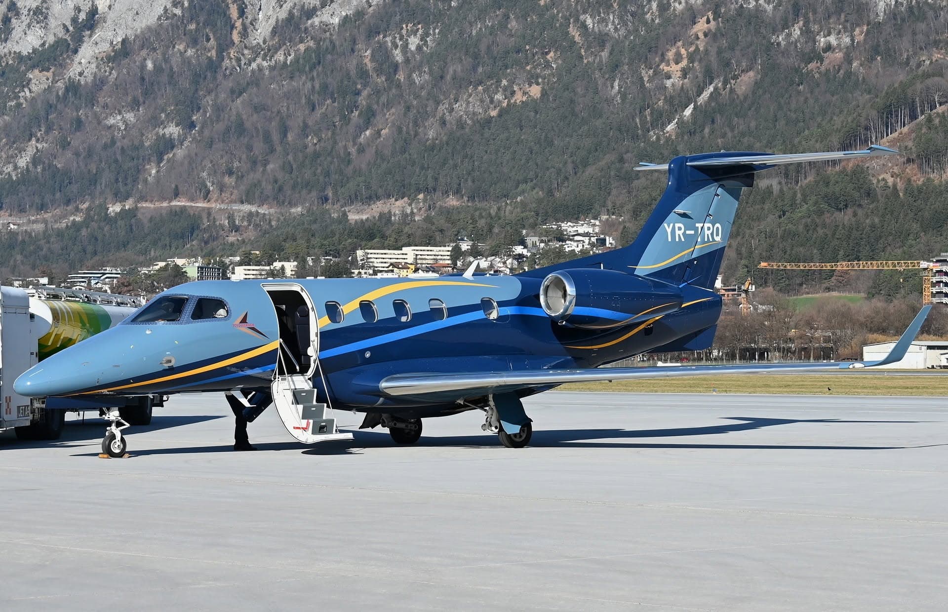 Zborurile private ale unor judecători, politicieni și oameni de afaceri. De la baza de date spartă a Toyo Aviation la anchete oficiale
