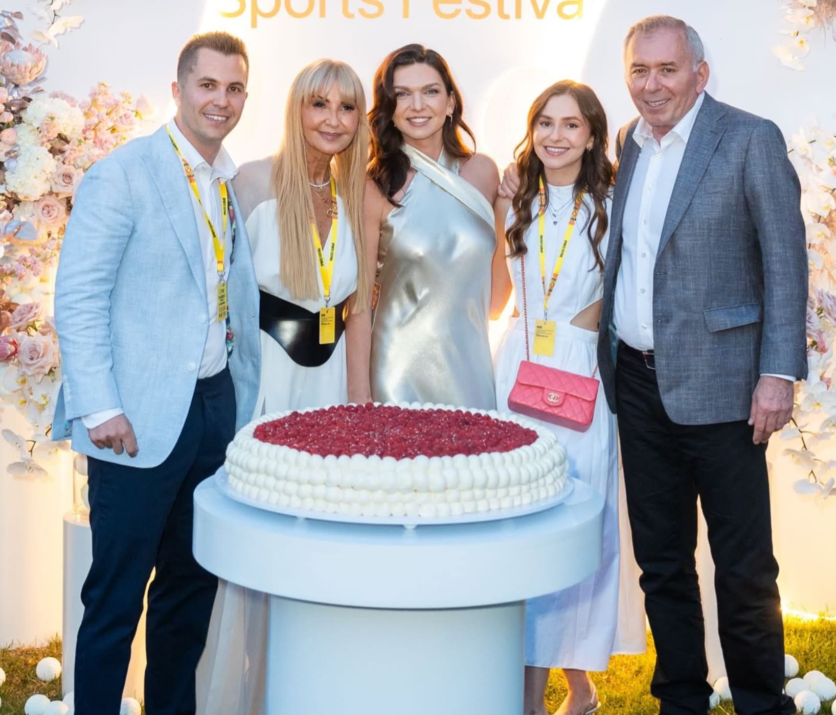 Simona Halep, la petrecerea fiului fondatorului celei mai mari bănci românești. Ce alți invitați au mai fost la fastuoasul party