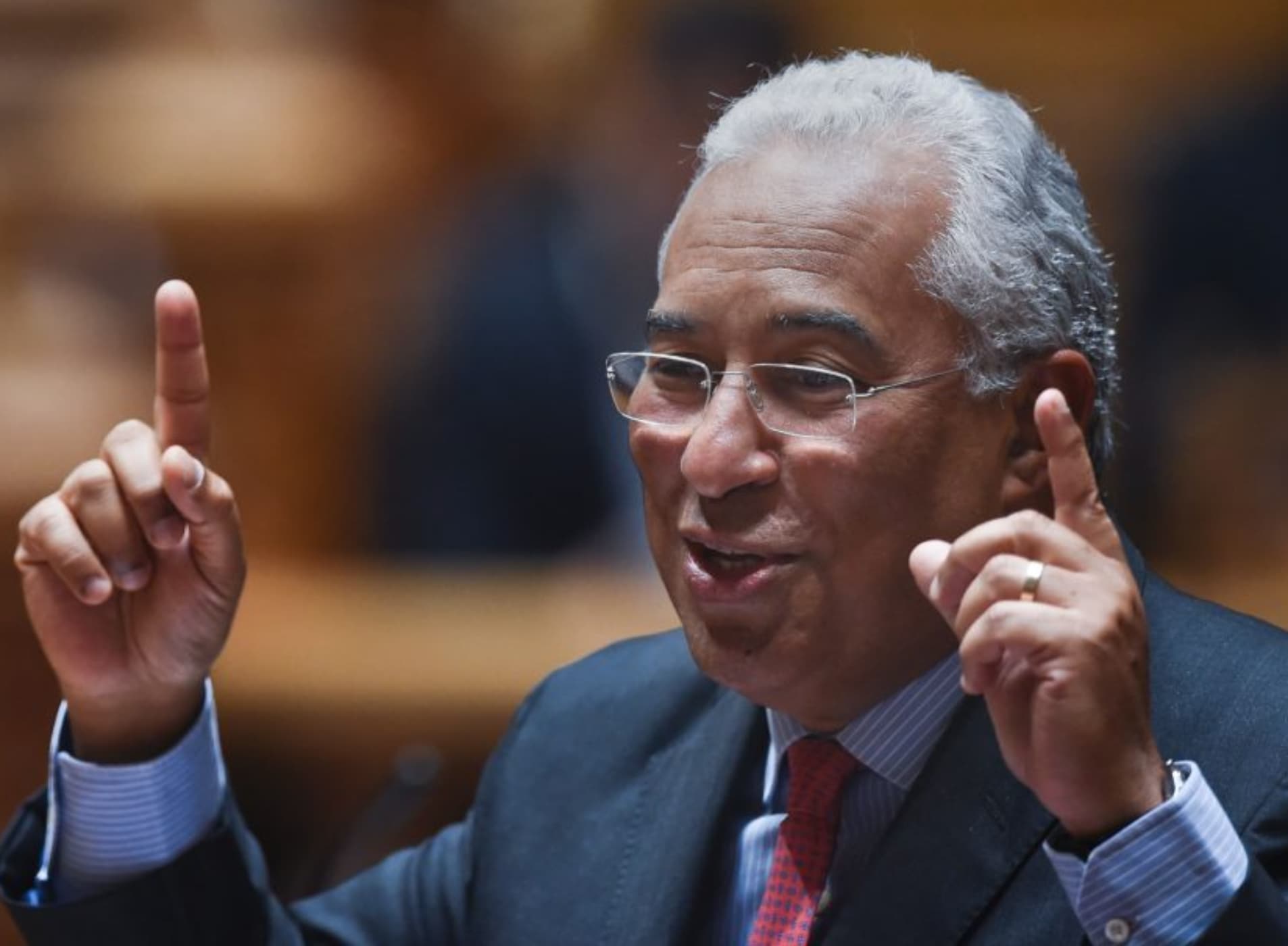 UE caută taxe noi pentru un buget de aproape 2.000 de miliarde de euro. Costa: ”Trebuie să împărțim nefericirea”