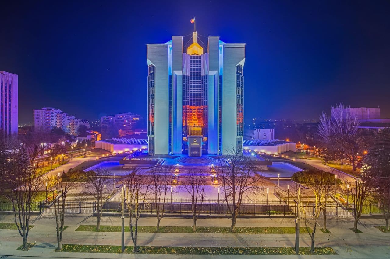 Republica Moldova, pe lista scurtă a UE. Bruxelles-ul pregătește o foaie de parcurs pentru aderare
