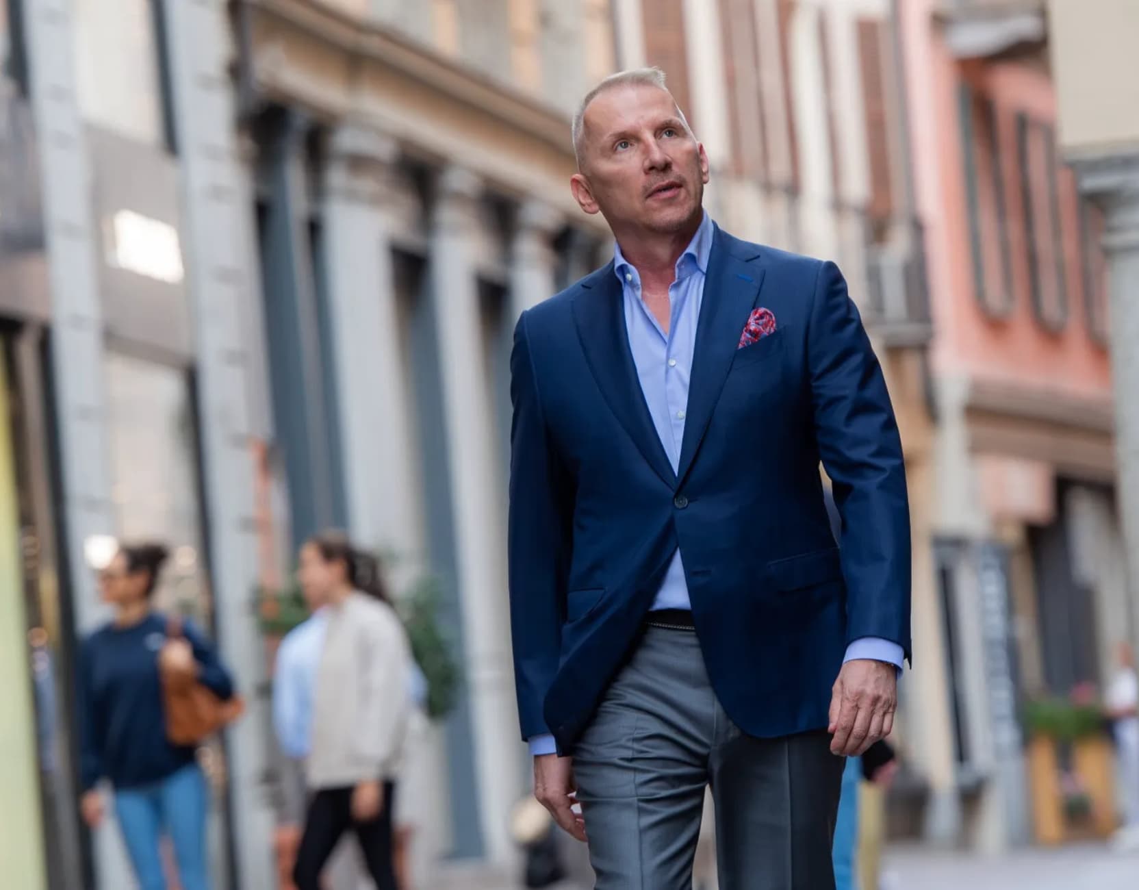 Bucureșteanul care a cumpărat o bucată din centrul Lugano, Elveția. De la o casă de schimb valutar de pe Moșilor, la 100 de apartamente în Elveția