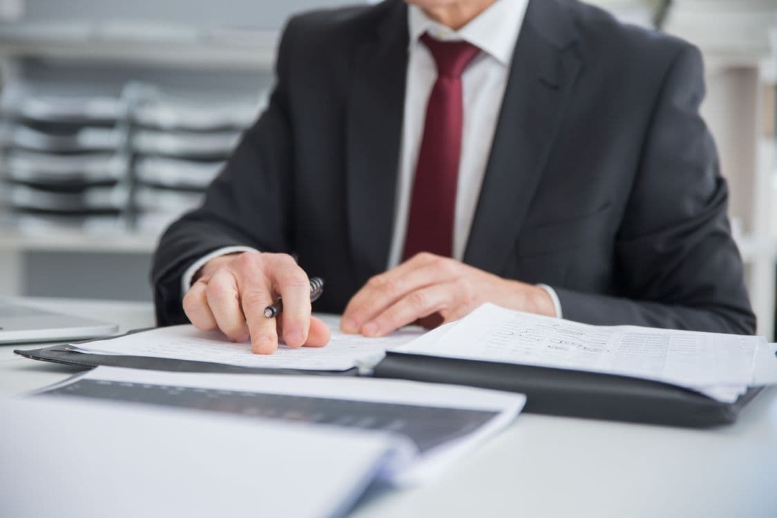 Dividende vs salariu 2026: Cât plătești efectiv taxe la fiecare variantă