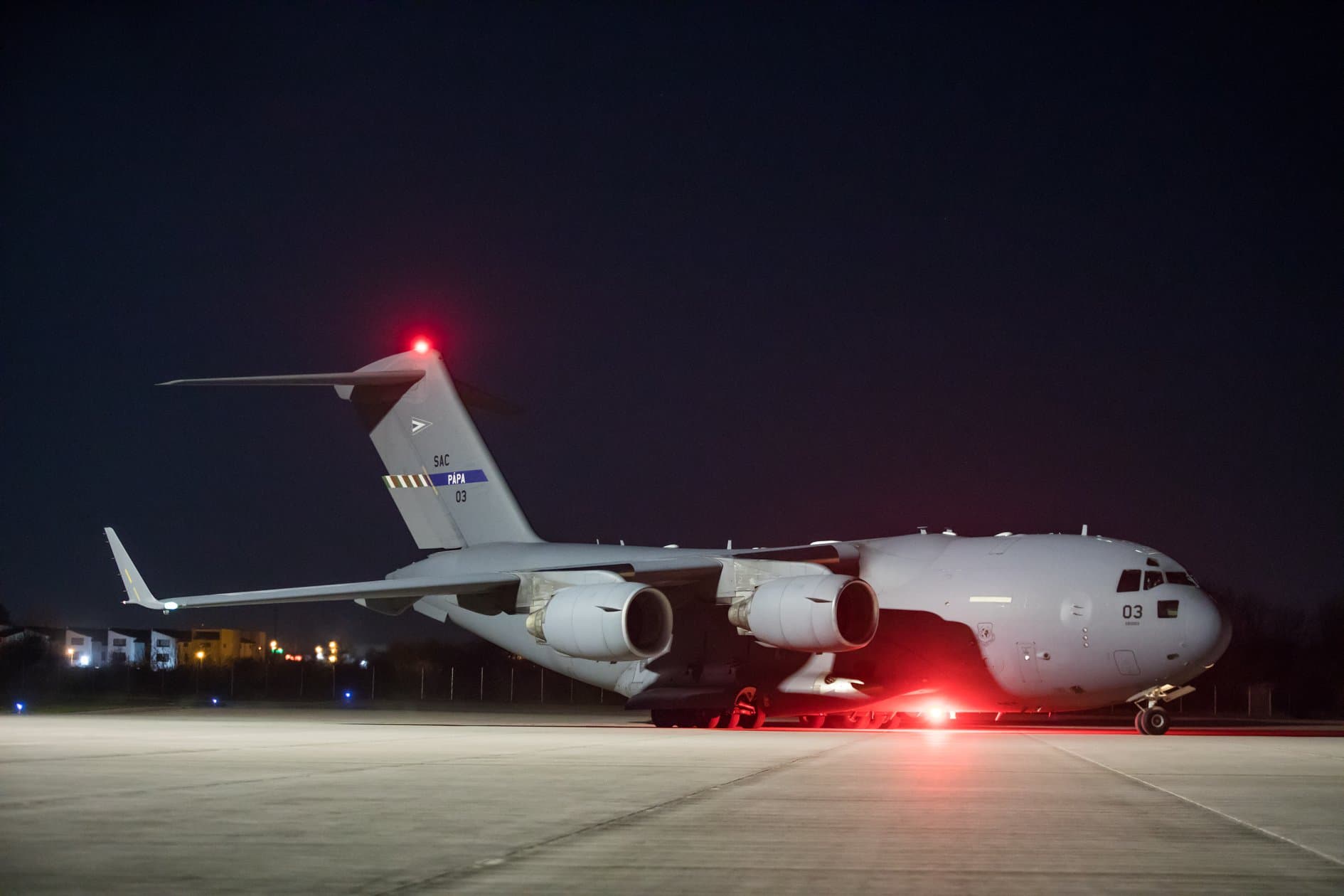 O româncă scrie ISTORIE în NATO! E prima din EUROPA