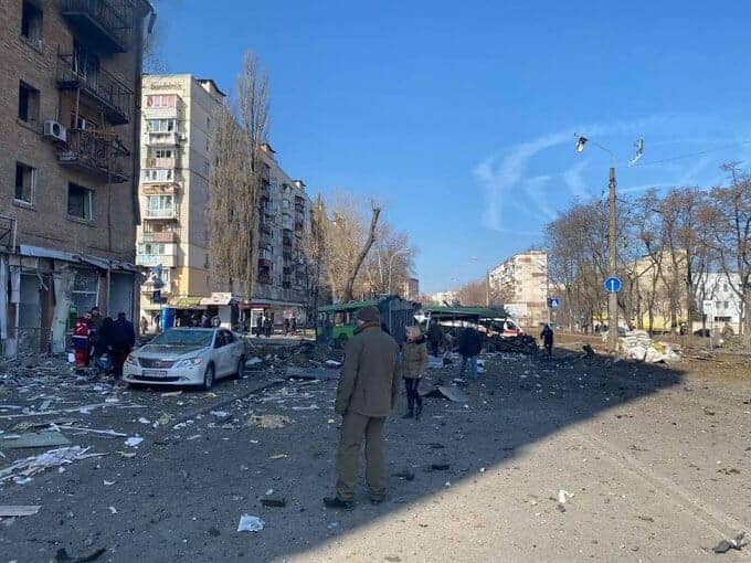 ALERTĂ! Bombardamente în Kiev, chiar în timpul negocierilor de pace VIDEO