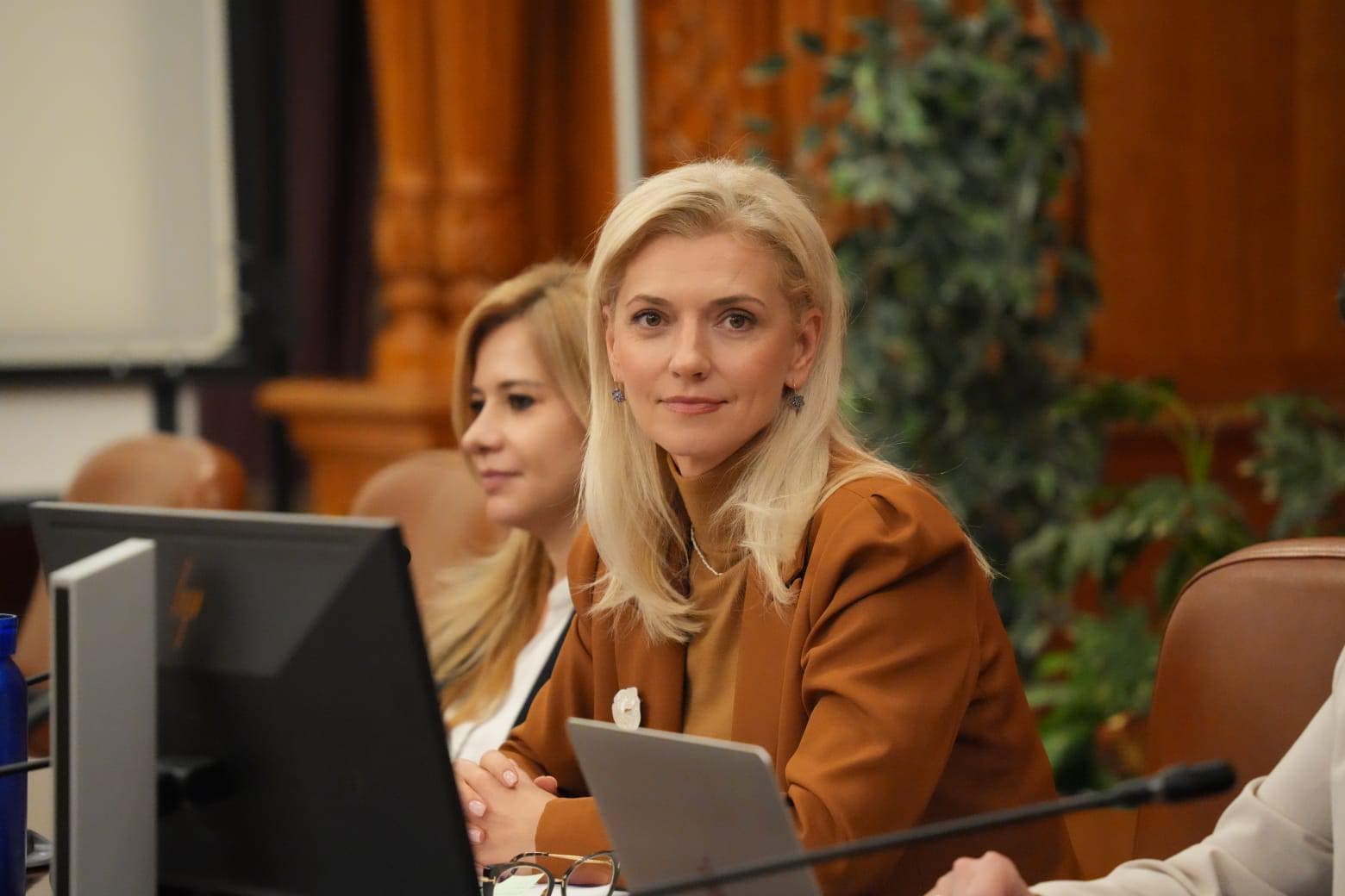 Alina Gorghiu, fostul ministru al Justiției, susține că justiția nu se reorganizează la nervi și nici la comandă