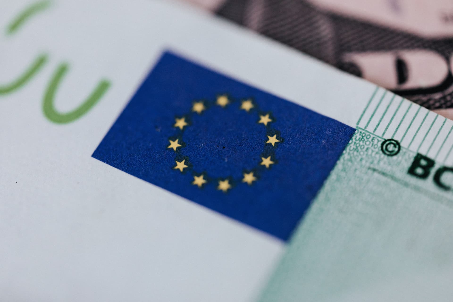Comisia Europeană propune un buget al Uniunii Europene de 200 de miliarde de euro pentru 2027