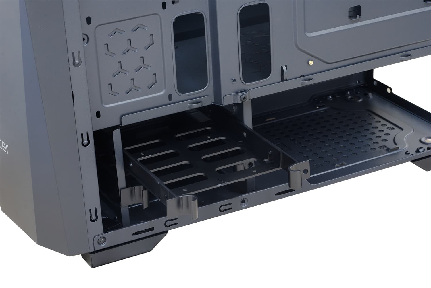 Cum alegi o carcasă PC Spacer potrivită pentru un PC de gaming performant?