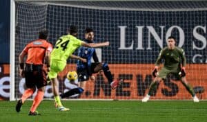 Daniel Boloca, gol superb în Cupa Italiei! Mijlocaşul care refuză naţionala României a avut o execuţie perfectă!