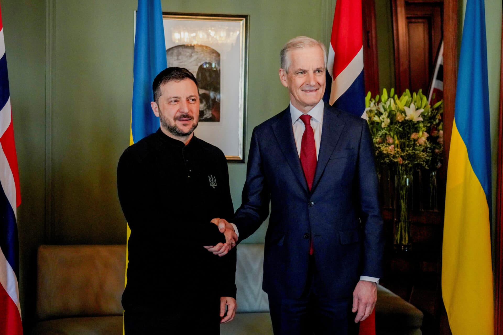 Diplomație pe piste paralele. SUA, Rusia și Ucraina joacă separat pentru aceeași miză