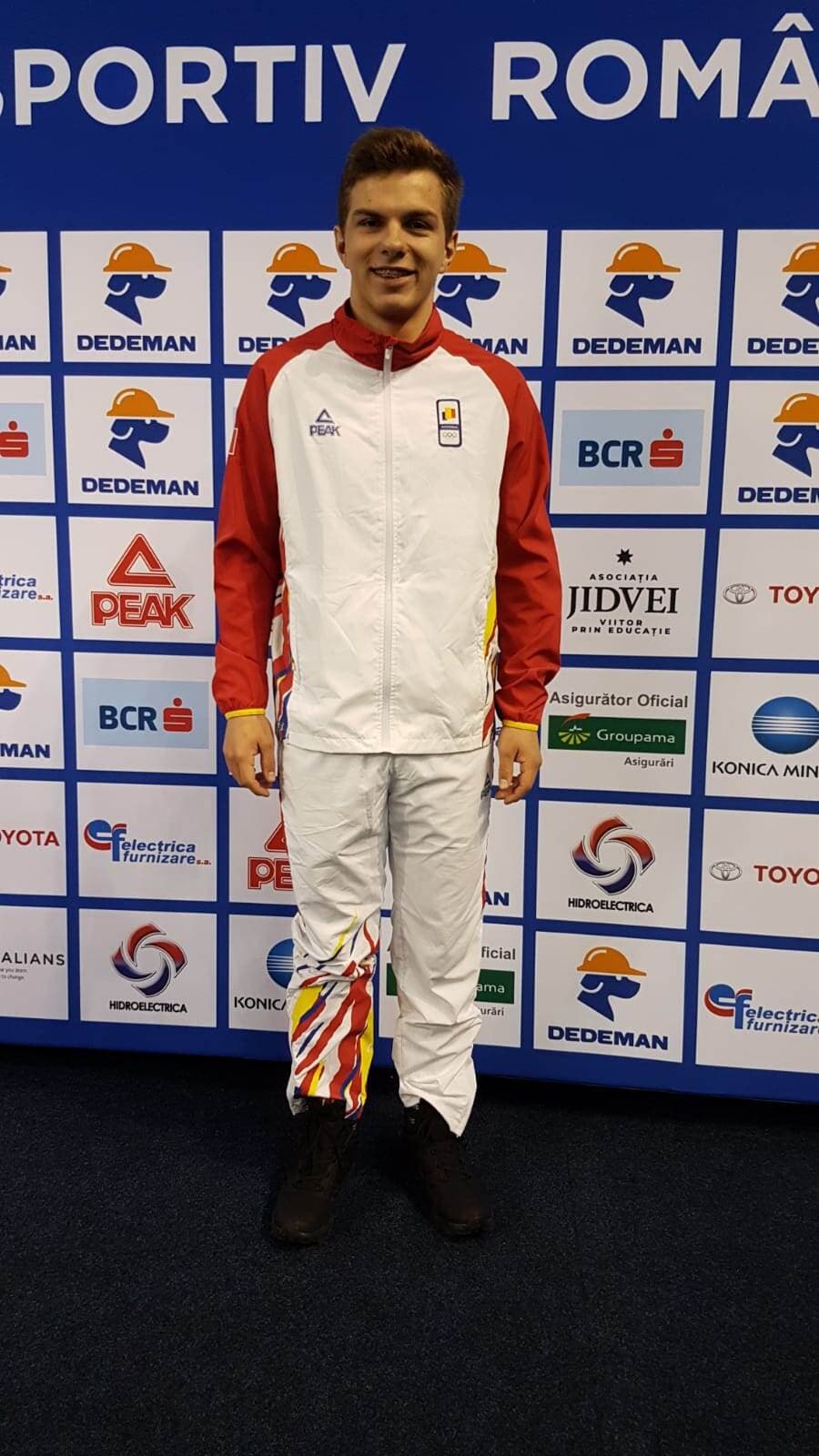 Două hocheiste vor să facă istorie pentru România la Olimpiadă!