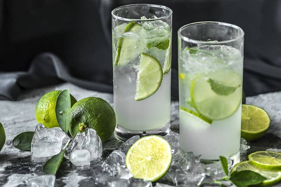 Echipamente HoReCa de bar, pentru racorirea clientilor in lunile de vara