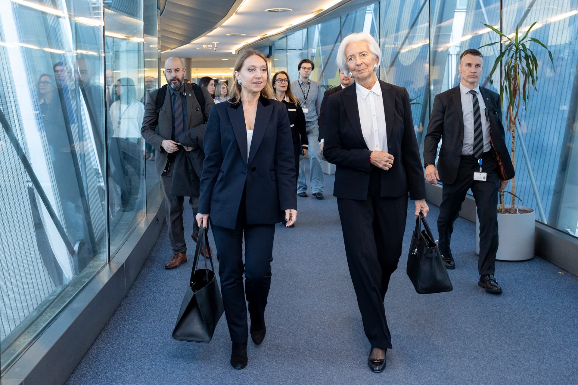 Eurodeputații au audiat-o pe Christine Lagarde privind perspectiva economică și opțiunile de politică ale BCE
