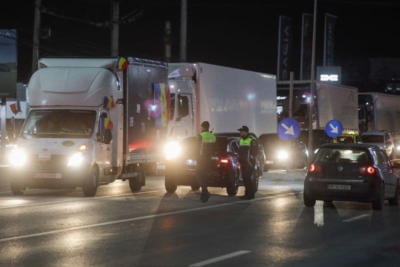 Fermierii şi transportatorii cer din nou aviz pentru a protesta în fața Guvernului