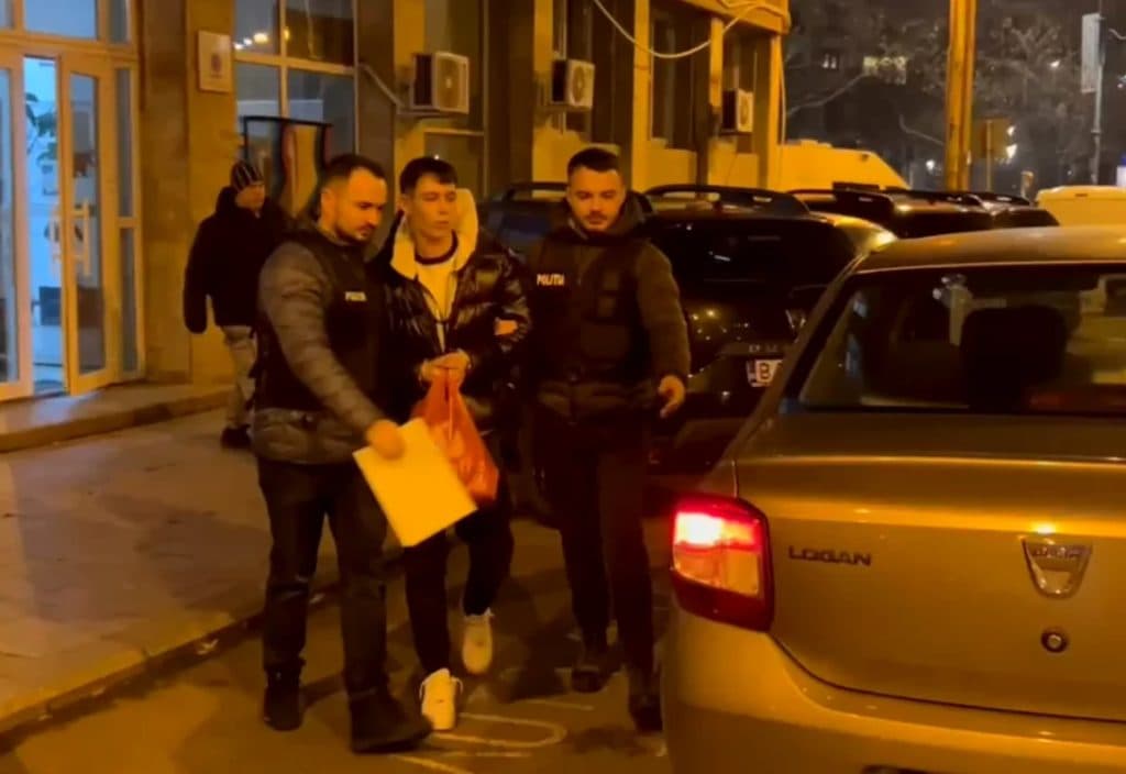 Fiul unui cunoscut milionar român a fost arestat pentru tentativă de omor. Victima, înjunghiată pentru o datorie