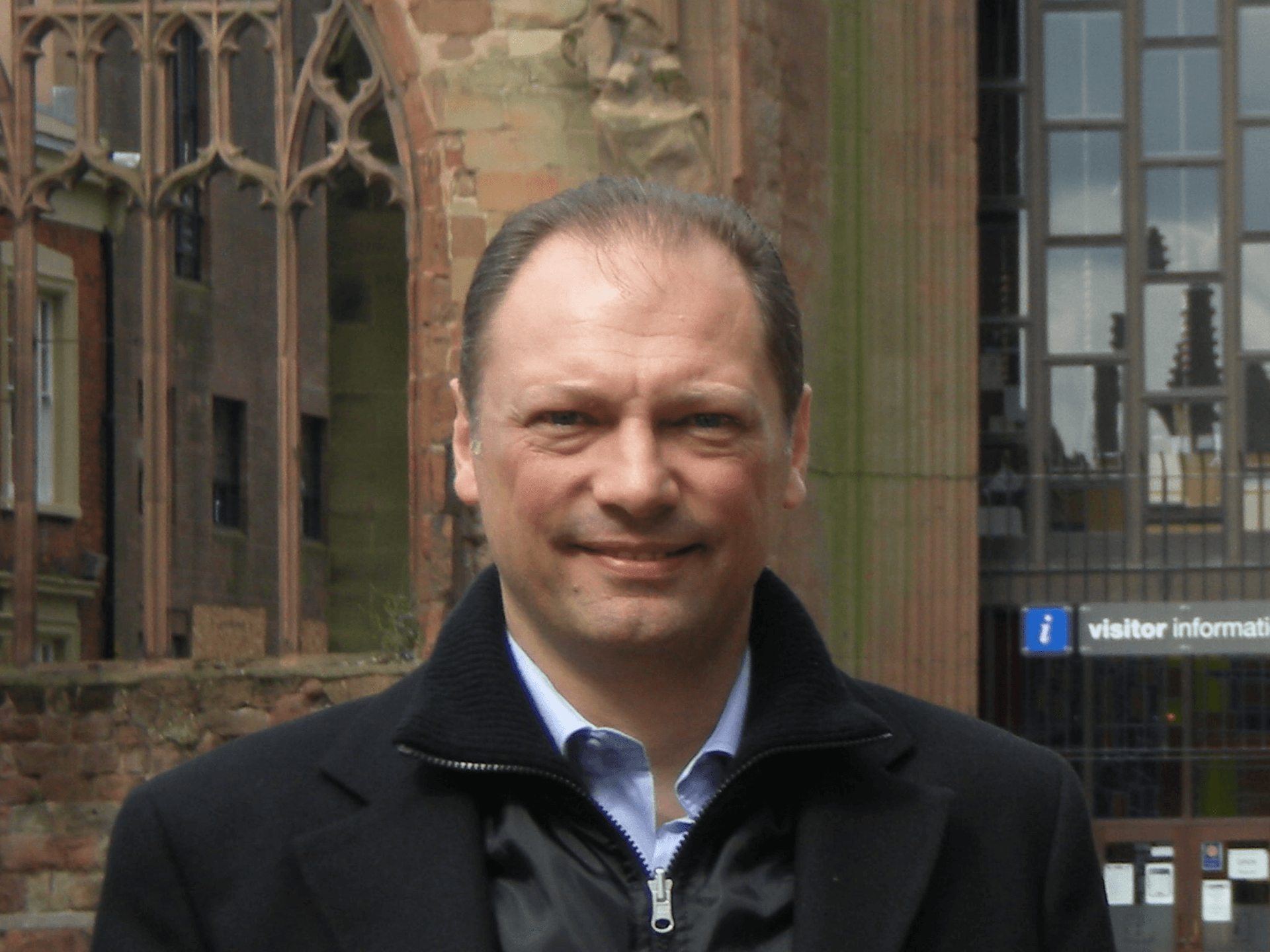 Grupa de la Karma. Mircea Lucescu, “balaurul” Austriei