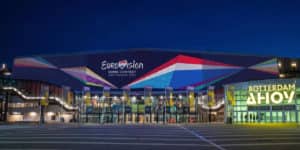 Începe Eurovision 2021, cel mai mare eveniment muzical de la începutul pandemiei. Roxen, reprezentanta României, a ajuns la Rotterdam