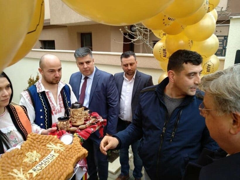 ÎPS Teodosie a sfințit sediul AUR și l-a binecuvântat pe George Simion FOTO