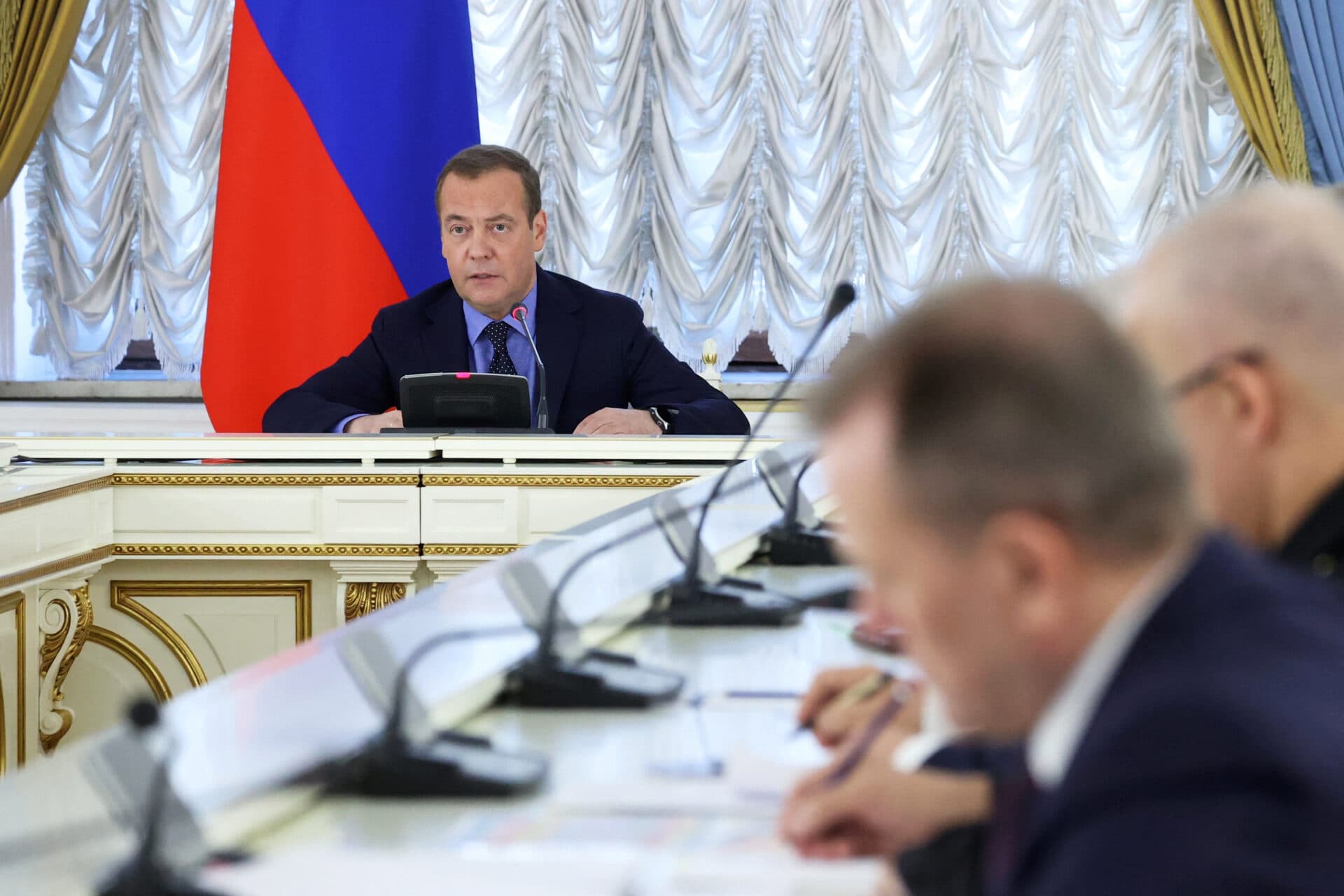 Medvedev atacă Bruxellesul. Uniunea Europeană, „o amenințare directă”