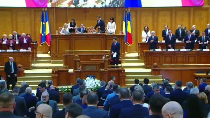 Nicușor Dan a ajuns la Palatul Parlamentului. Va depune jurământul