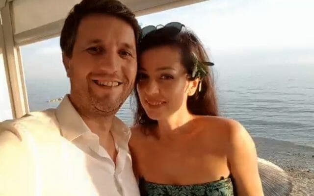 Olivia Steer a primit 5000 lei amendă pentru o postare. A spus despre medici că sunt ”complici criminali”
