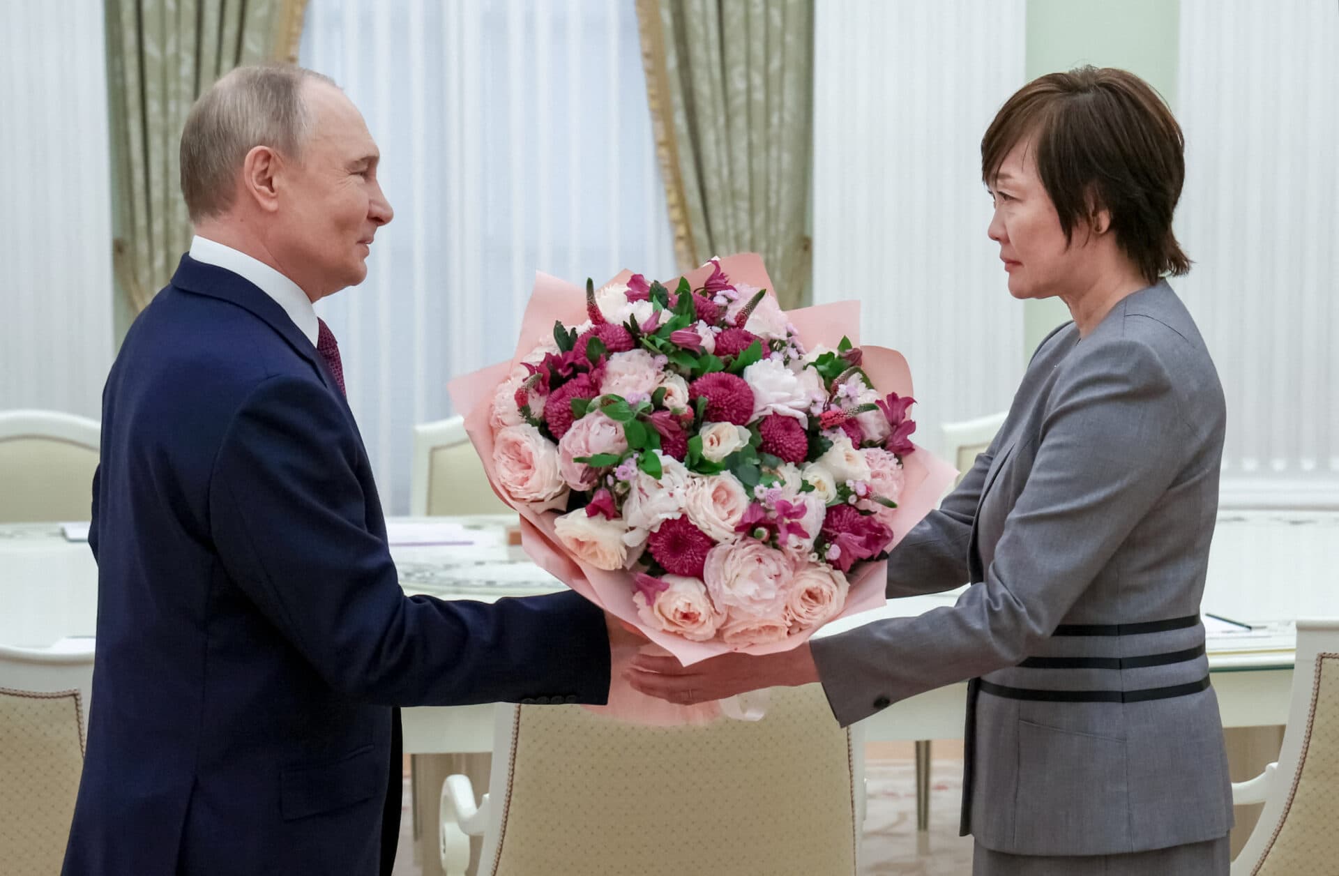 Omagiu lui Shinzo Abe. Putin reamintește visul unei păci imposibile