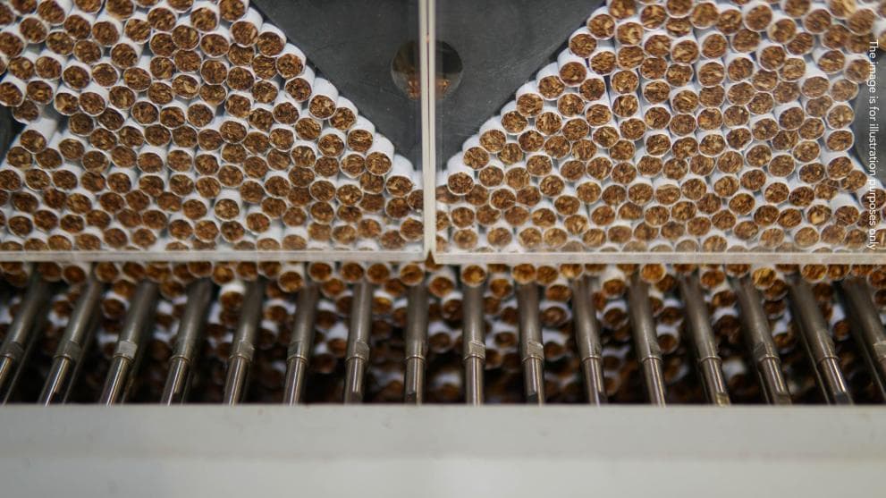 Parchetul European închide o „fabrică de bani” ilegală: 21,5 tone de tutun confiscate