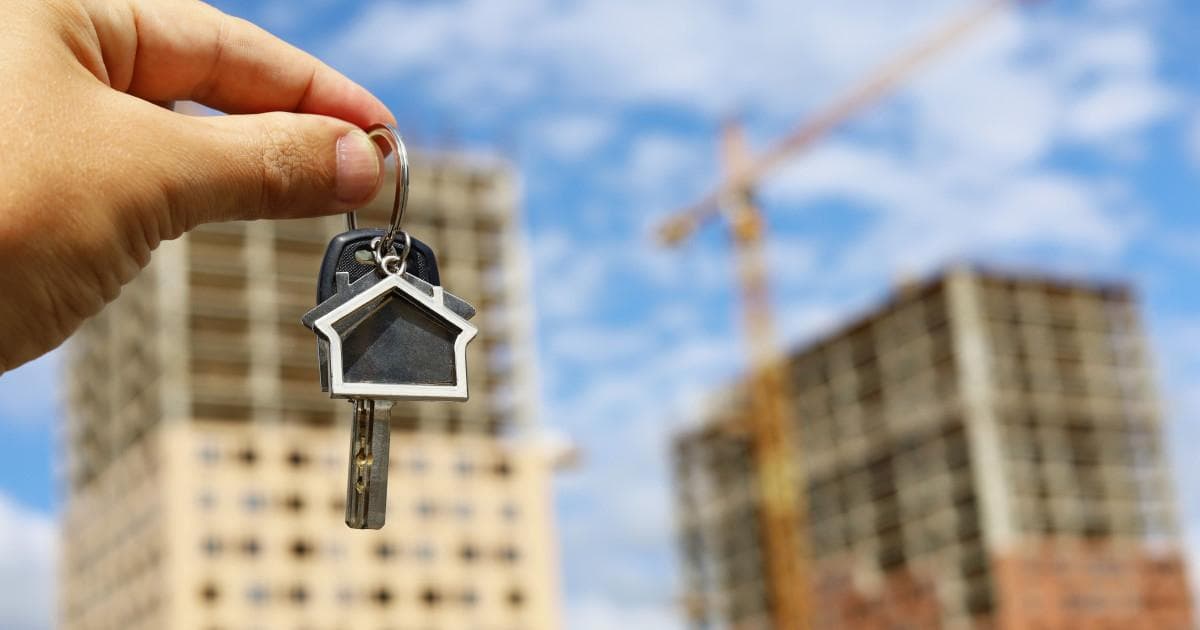 Piața imobiliară din România, afectată de încetinirea economiei și instabilitatea politică