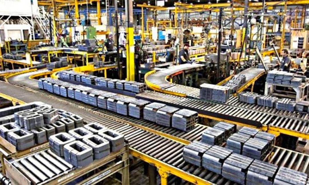 Producția industrială accelerează în octombrie 2025