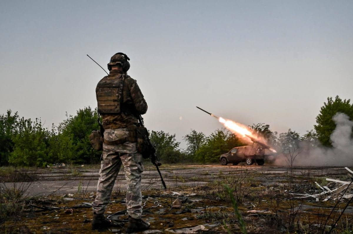 Propunerea unui nou armistițiu în Ucraina, discutată de mai multe state europene