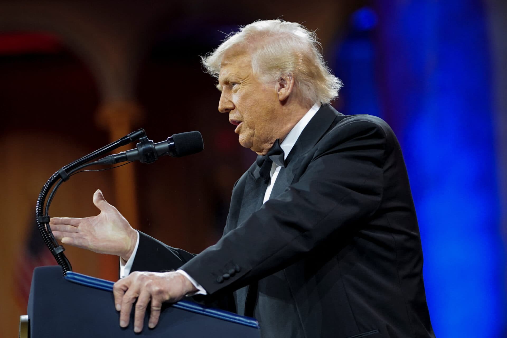 Rețeta economică a lui Trump. Farmacia mondială riscă febră tarifară