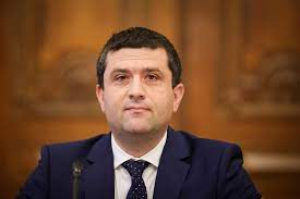 România trebuie să strângă 35 de miliarde până în decembrie. Ministrul Economiei: „Nu e opțional, e o obligație”