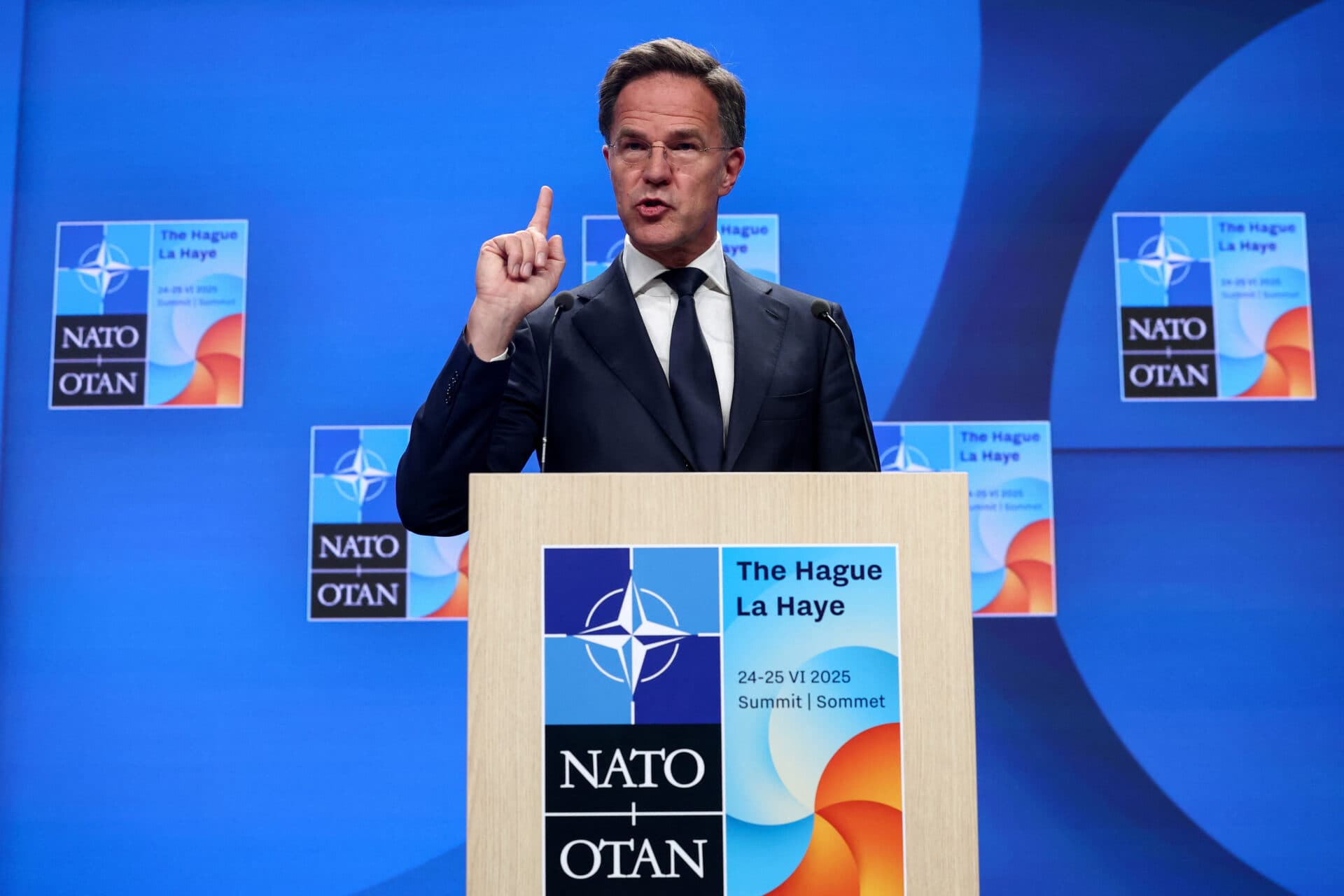 Rutte: NATO va deveni condusă de Europa într-o măsură mai mare