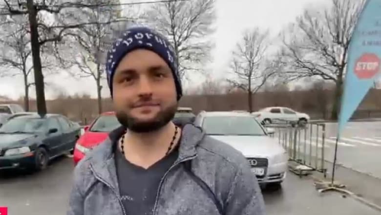 Un camion a rămas blocat în Pasajul Unirii din București. Primele declarații ale șoferului: „Nu am văzut”