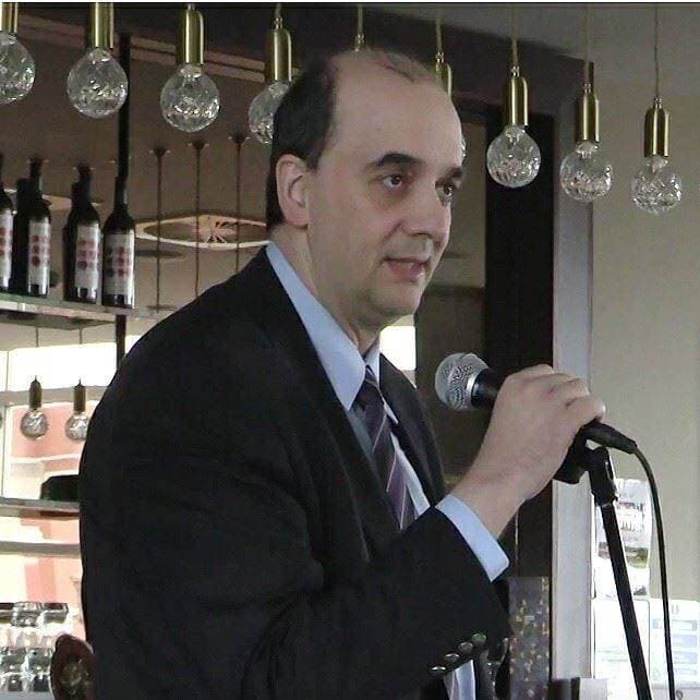 Statele europene ascund faptul că țigările electronice sunt varianta mai bună pentru fumători