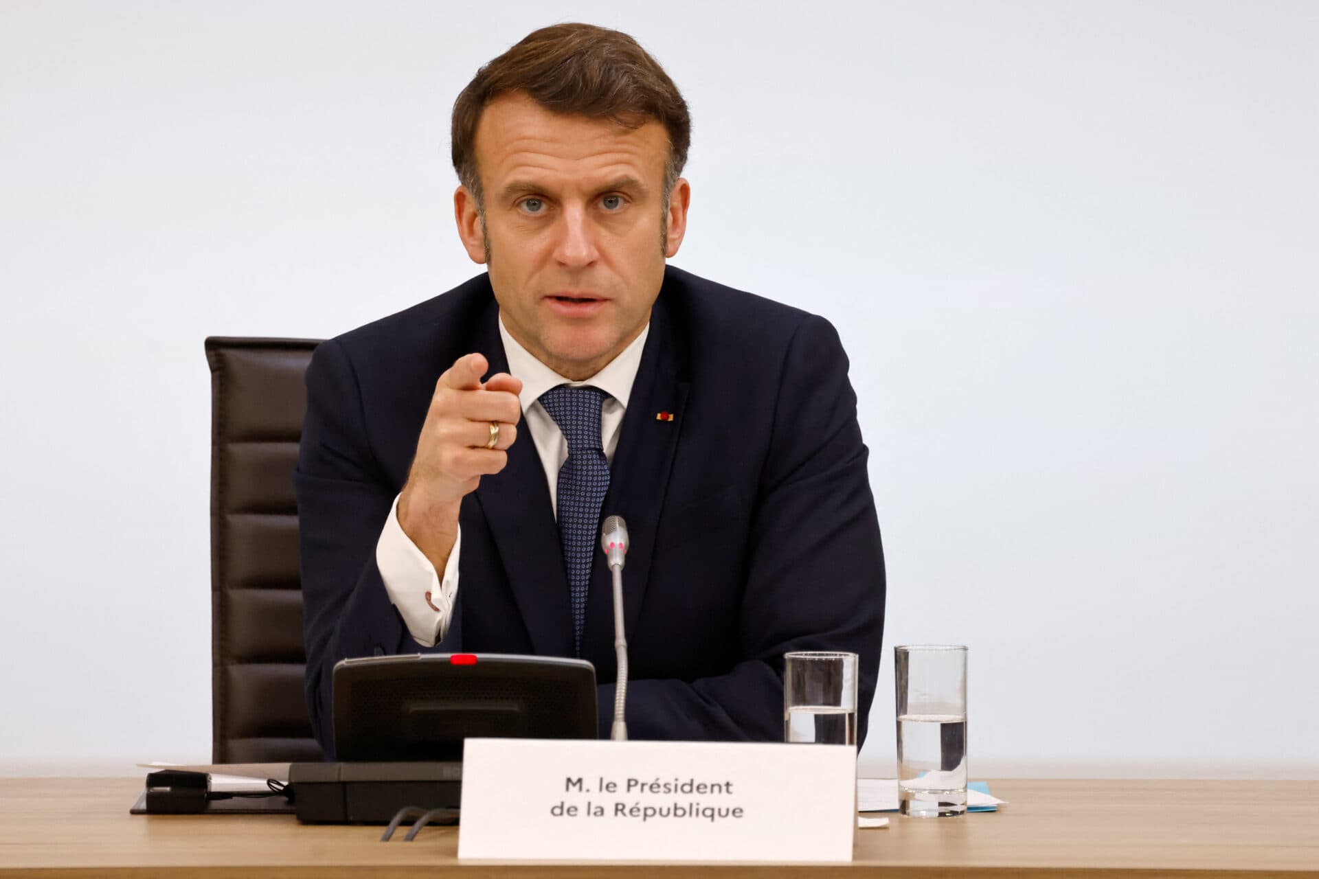 Strategia europeană pentru Ucraina. Ce se așteaptă de la summitul din Franța?