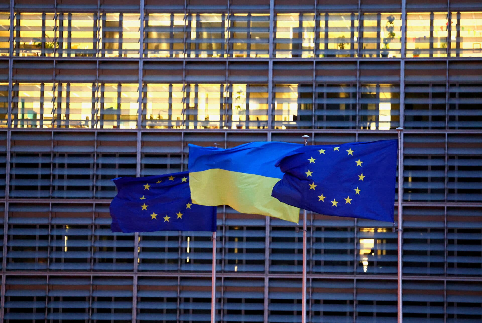 Summitul de la Bruxelles. Europa își conturează rolul global