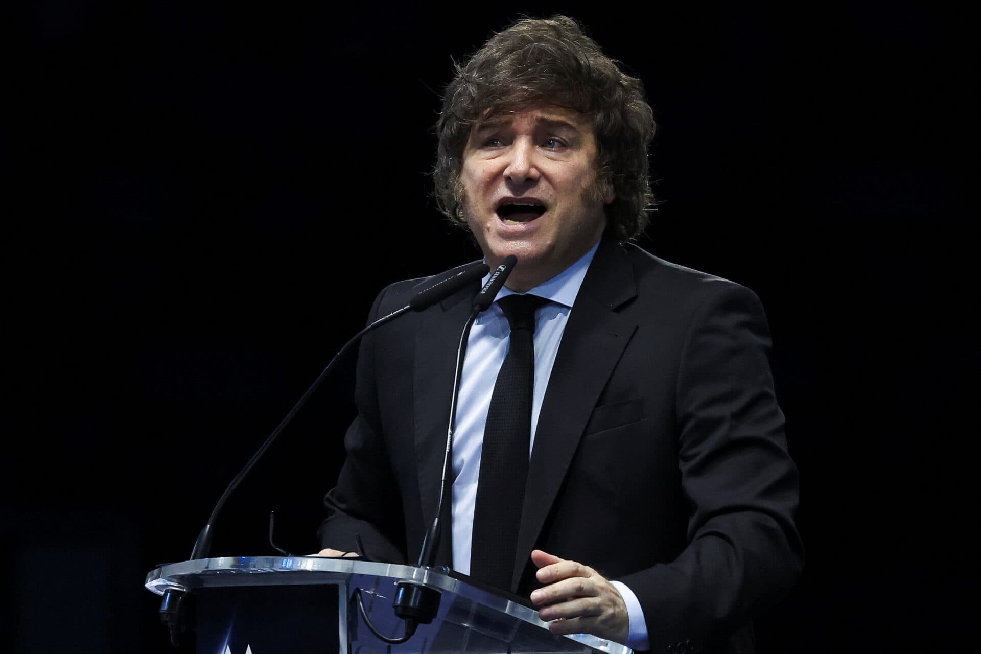 Tensiuni reluate. Javier Milei îl vizează din nou pe Pedro Sánchez la un forum economic