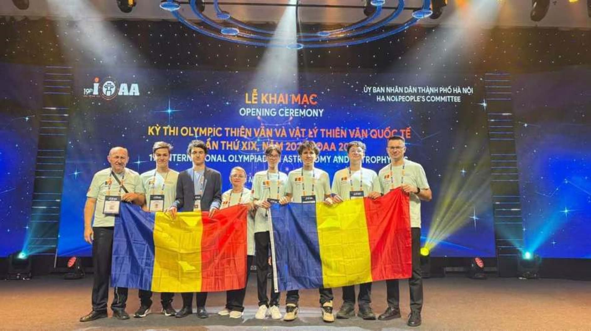 Performanță remarcabilă la Olimpiada Internațională de Astronomie și Astrofizică: trei medalii de aur și două de argint