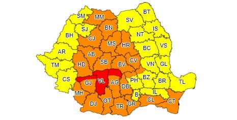 Ploi torențiale și vijelii în toată țara până sâmbătă. Cod roșu, în trei județe - HARTĂ