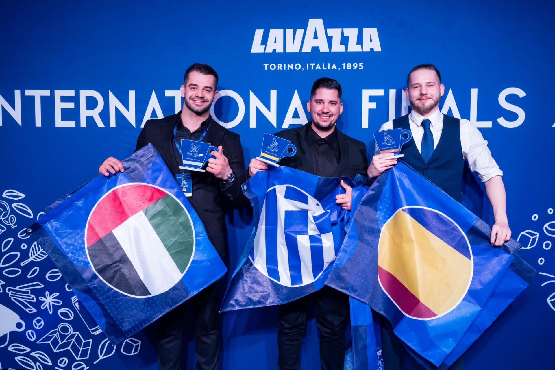 Un român pe podiumul cafelei mondiale! Ștefan Manole, locul 3 la cea mai importantă competiție europeană. Premiat și cel mai popular barista