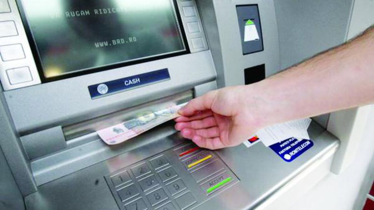 Lege: Românii vor putea avea un cont bancar fără comisioane din 2024