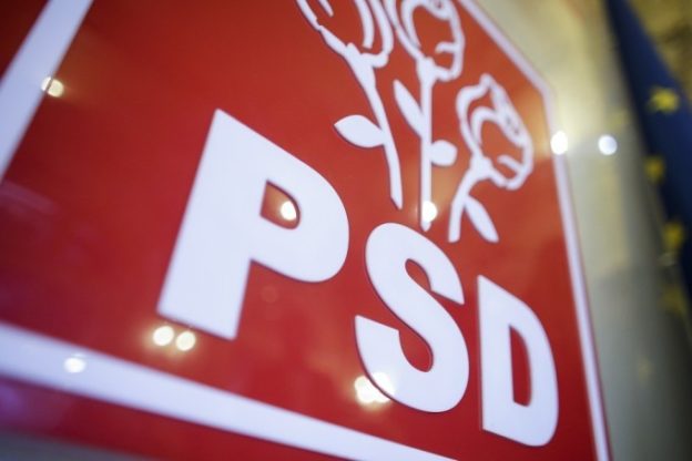 Un deputat PSD se ia de români: DE CE nu mai iese nimeni în stradă?