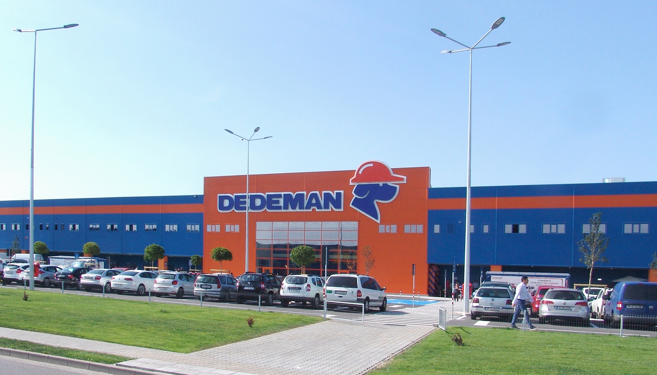 Program și orar Dedeman de 1 decembrie. Cum funcționează supermarket-ul de Ziua României