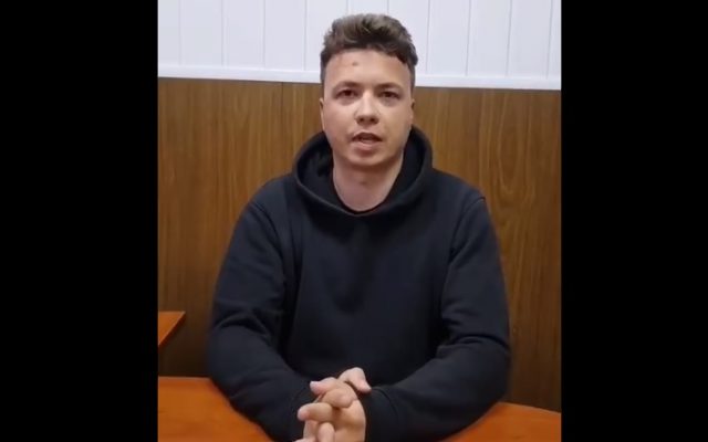 VIDEO cu jurnalistul răpit în Belarus! Cu fața plină de vânătăi, spune că e ”bine tratat”